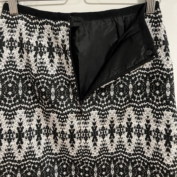 Skirt with pockets ❤️ - Picture 2 of 5